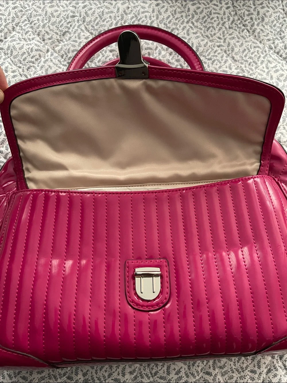 Authentic Y2K Coach Poppy Liquid Gloss Quilted Satchel – Magenta Pink (F20721)